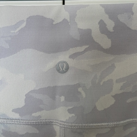 Lululemon Wunder Under High-Rise Tight - 8 - Picture 5 of 5